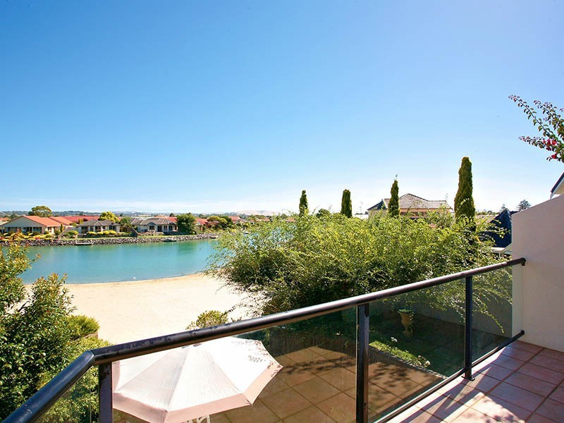 2a Islander Drive, Encounter Bay SA 5211