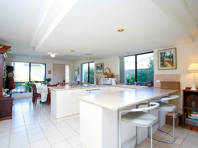 2a Islander Drive, Encounter Bay SA 5211