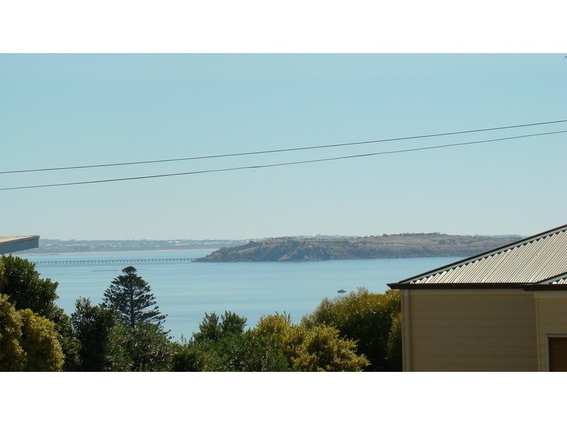 17 Olivebank Crescent, Encounter Bay SA 5211