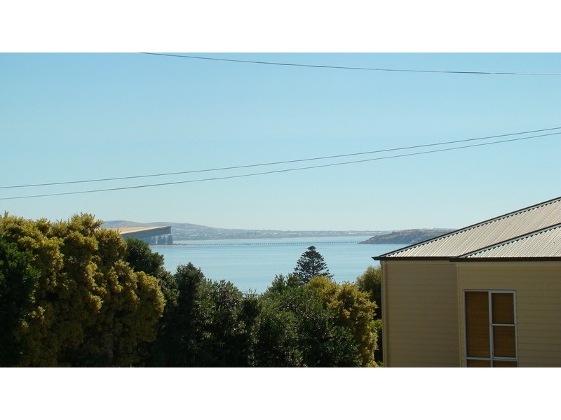 17 Olivebank Crescent, Encounter Bay SA 5211