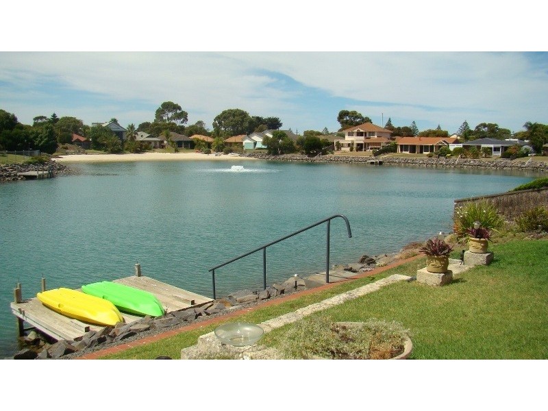 16 Clipper Court, Encounter Bay SA 5211