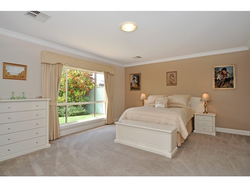 116 Matthew Flinders Drive, Encounter Bay SA 5211