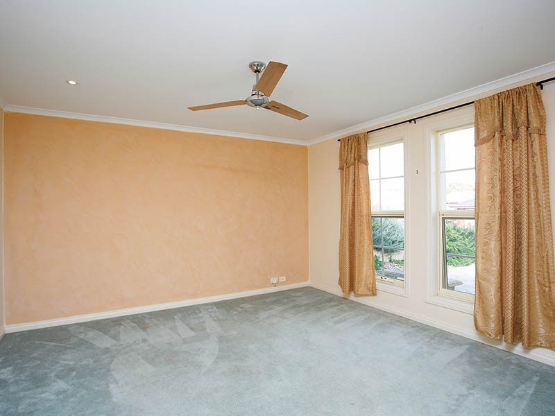 18 Riverway Court, Mccracken SA 5211