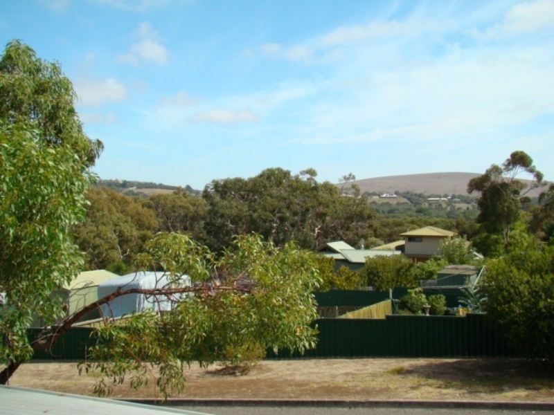 4 Thorne Terrace, Victor Harbor SA 5211