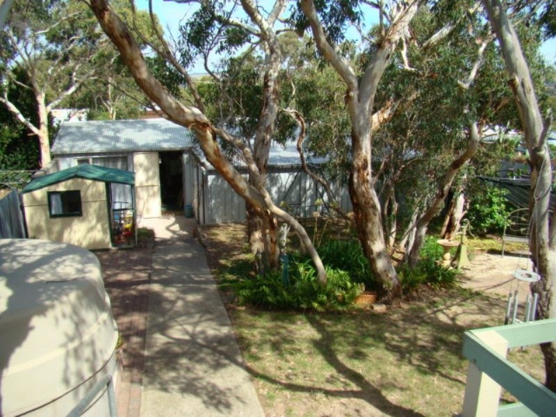 4 Thorne Terrace, Victor Harbor SA 5211
