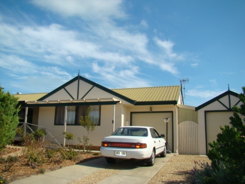 9 Lacrington Street, Goolwa Beach SA 5214