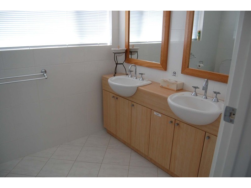 98 Seagull Avenue, Hayborough SA 5211