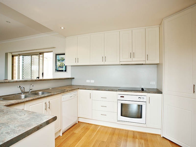 17 Minke Whale Drive, Encounter Bay SA 5211