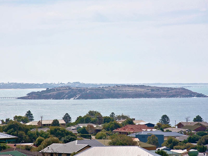 17 Minke Whale Drive, Encounter Bay SA 5211