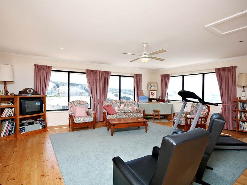 43 Stone Hut Circuit, Encounter Bay SA 5211