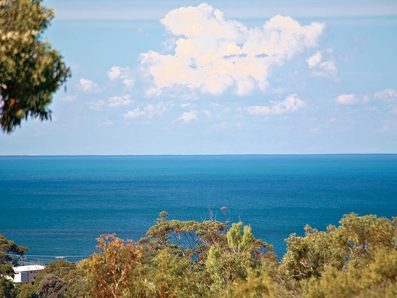 60 Warland Avenue, Victor Harbor SA 5211