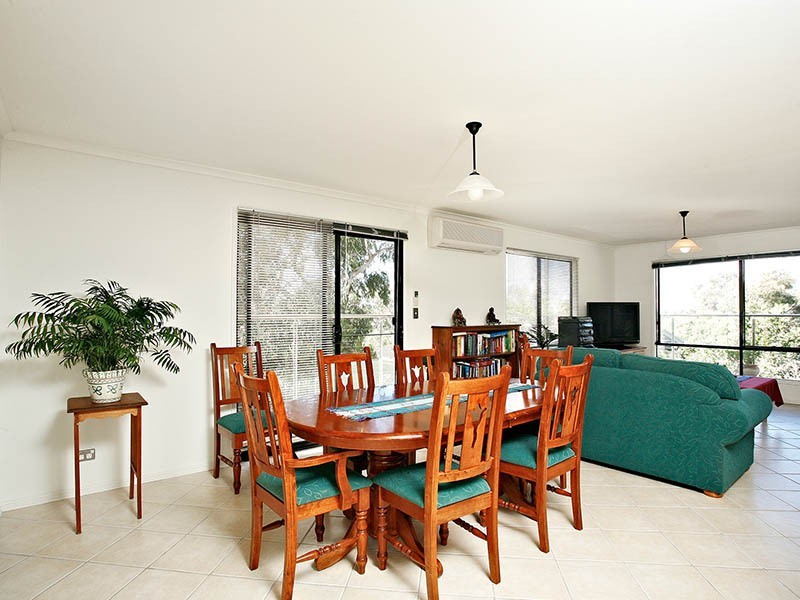 60 Warland Avenue, Victor Harbor SA 5211