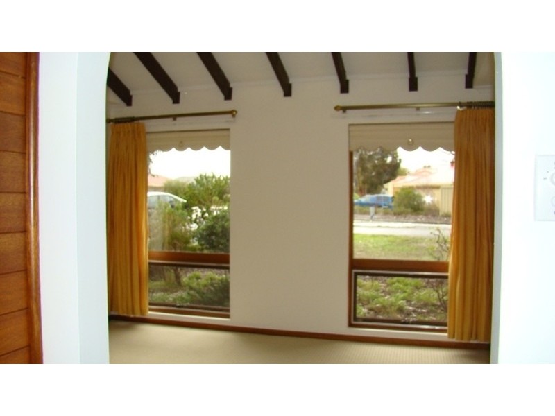 2 Lamont Road, Mccracken SA 5211