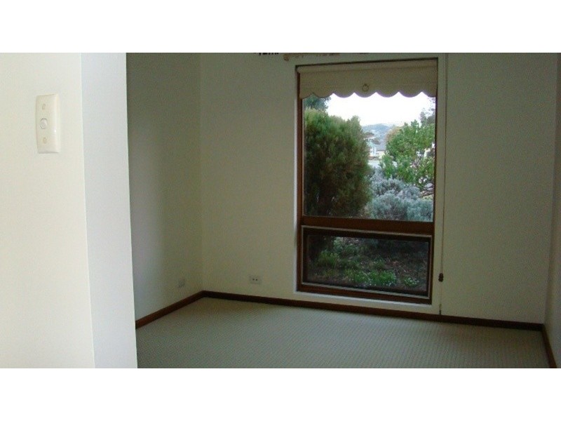 2 Lamont Road, Mccracken SA 5211