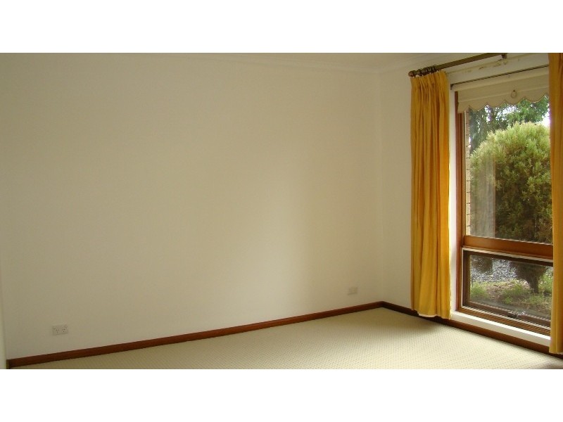 2 Lamont Road, Mccracken SA 5211