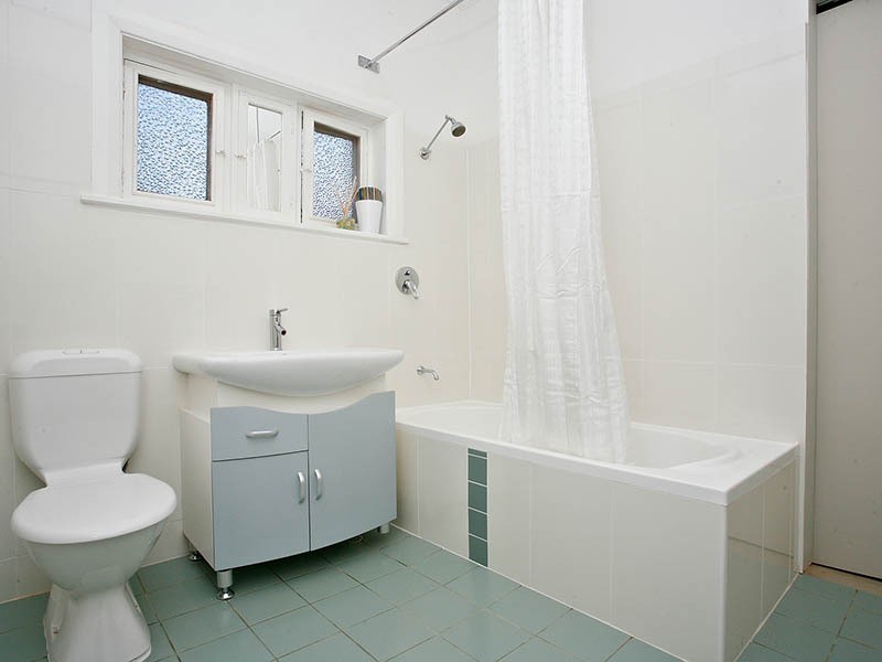 20 Riverview Road, Victor Harbor SA 5211