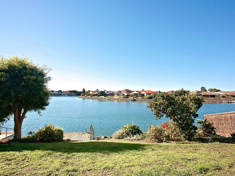7 Lakeside Circuit, Encounter Bay SA 5211