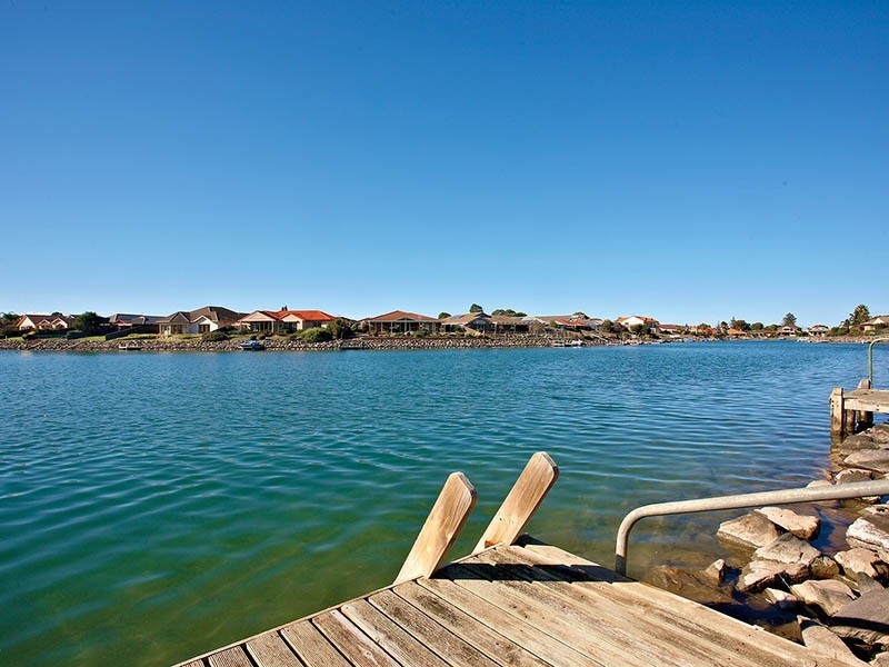 7 Lakeside Circuit, Encounter Bay SA 5211