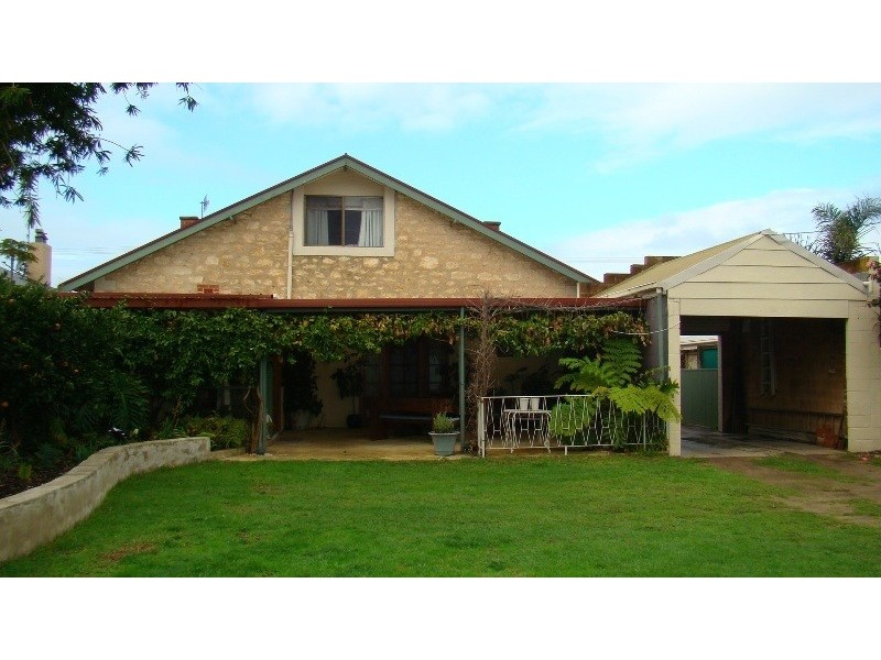 29 Sturt Street, Victor Harbor SA 5211