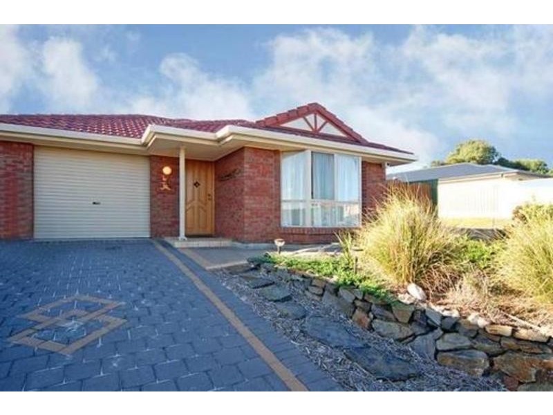 16 Riverway Court, Mccracken SA 5211