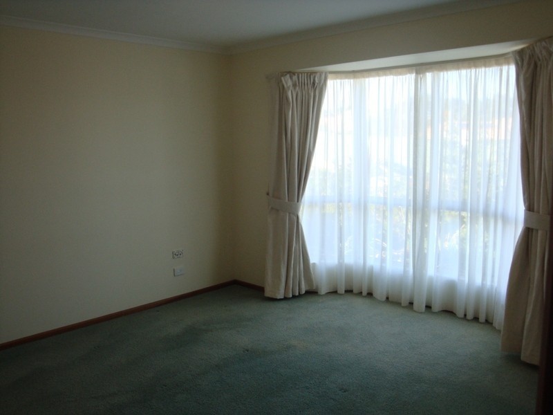 16 Riverway Court, Mccracken SA 5211