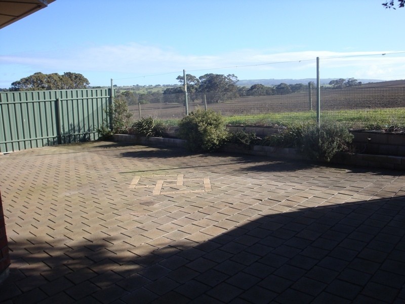 16 Riverway Court, Mccracken SA 5211