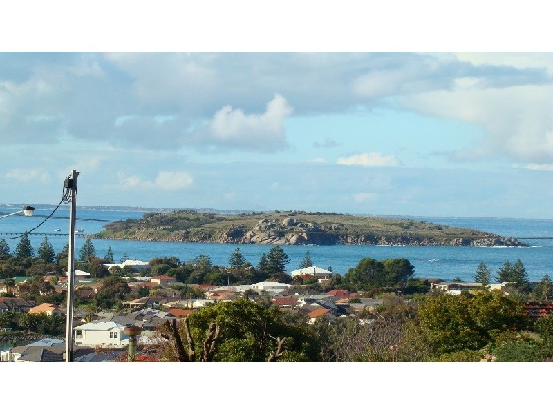 72 Whalers Road, Encounter Bay SA 5211
