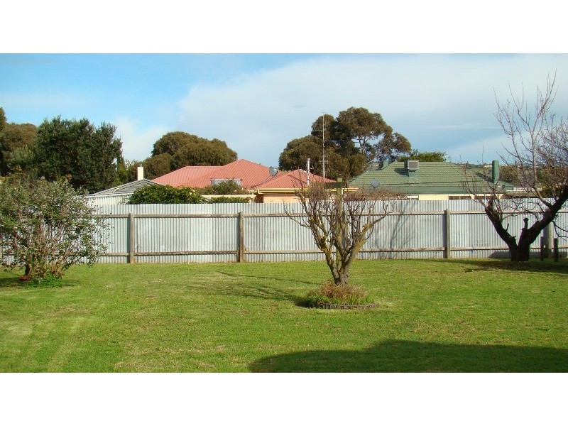 9 Tregonning Street, Encounter Bay SA 5211