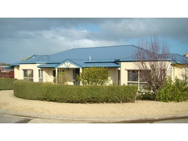 10 Crystal Court, Encounter Bay SA 5211
