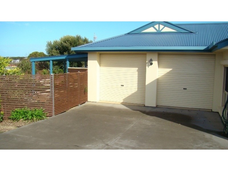 10 Crystal Court, Encounter Bay SA 5211