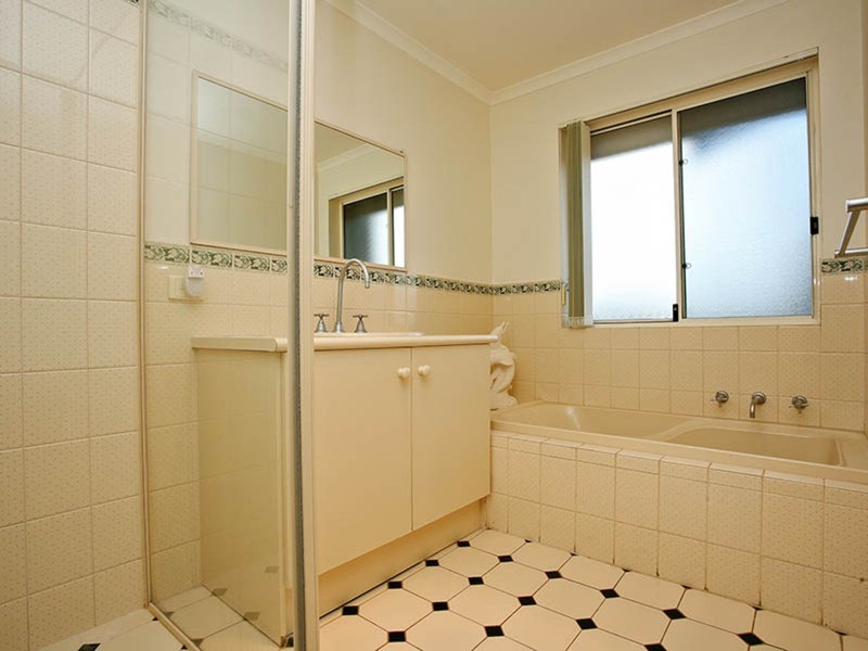 24 Islander Drive, Encounter Bay SA 5211