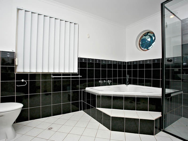 24 Islander Drive, Encounter Bay SA 5211