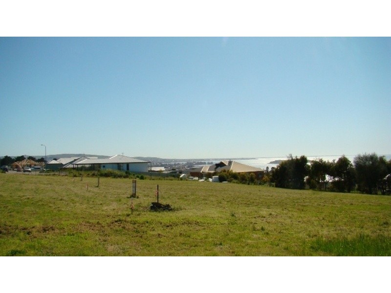 Lts 1,17,18,19,20 White Close, Encounter Bay SA 5211