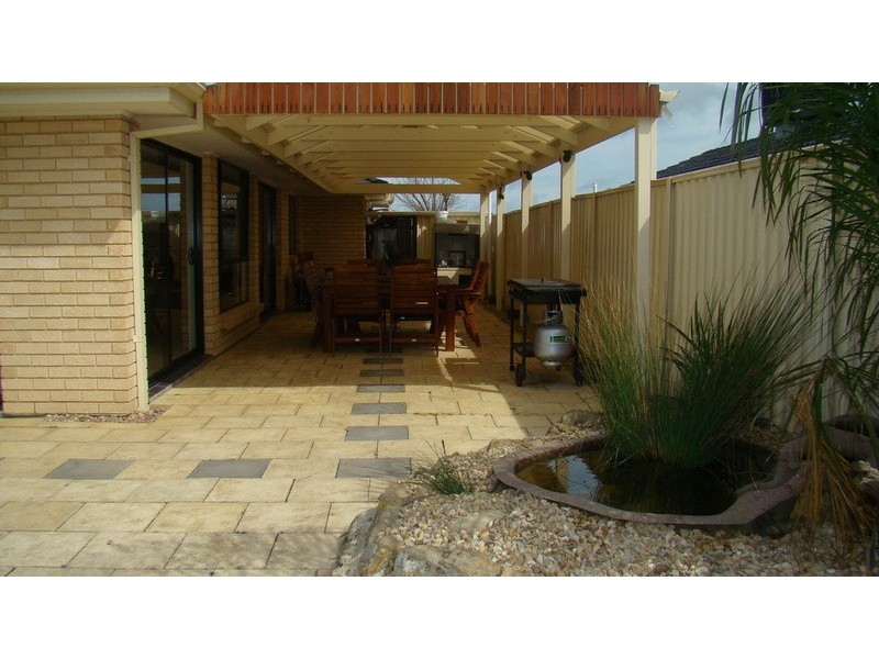 14 Fairway Drive, Mccracken SA 5211