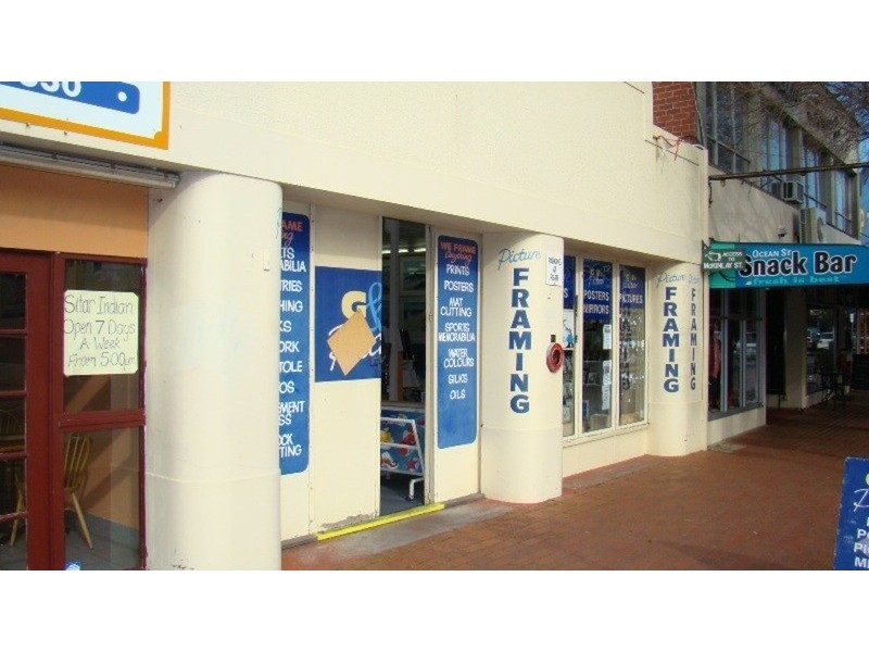 60 Ocean Street, Victor Harbor SA 5211