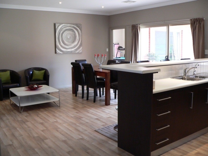 5 Tripp Street, Encounter Bay SA 5211