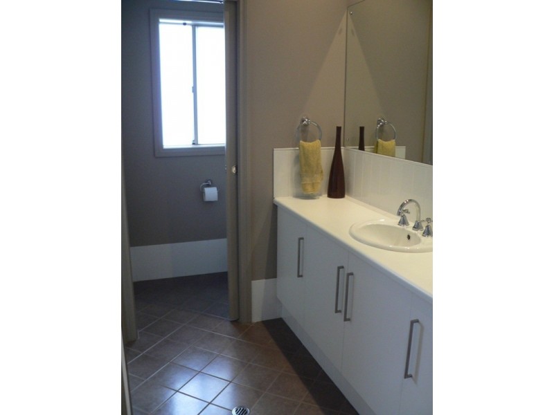 5 Tripp Street, Encounter Bay SA 5211