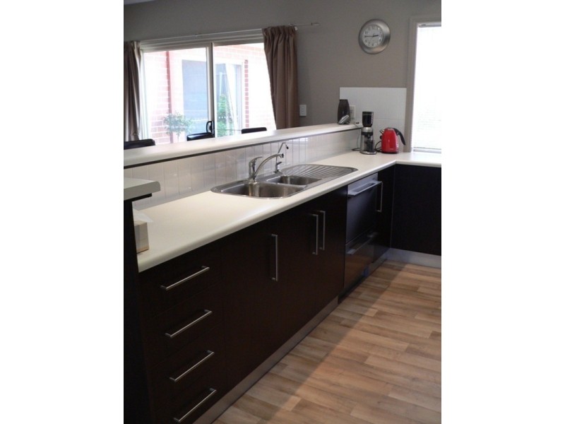 5 Tripp Street, Encounter Bay SA 5211