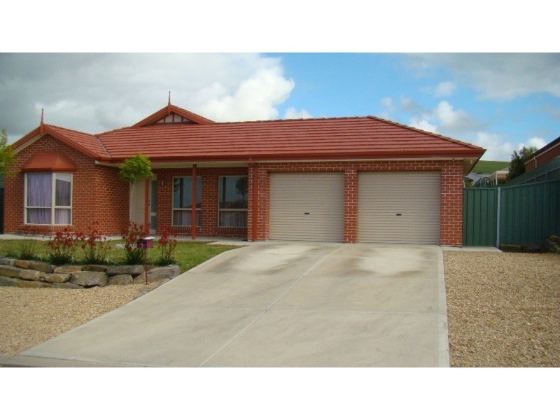 5 Tripp Street, Encounter Bay SA 5211