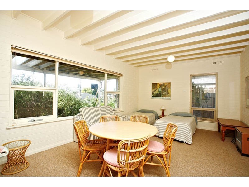9 Islandview Crescent, Encounter Bay SA 5211