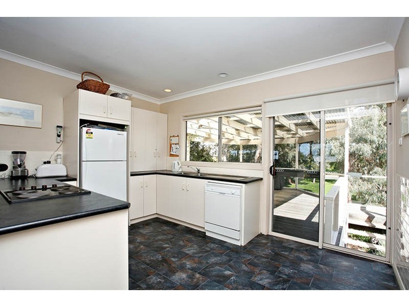 9 Islandview Crescent, Encounter Bay SA 5211
