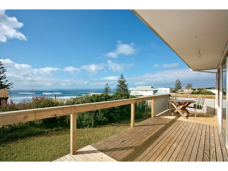 15 Seaview Avenue, Middleton SA 5213