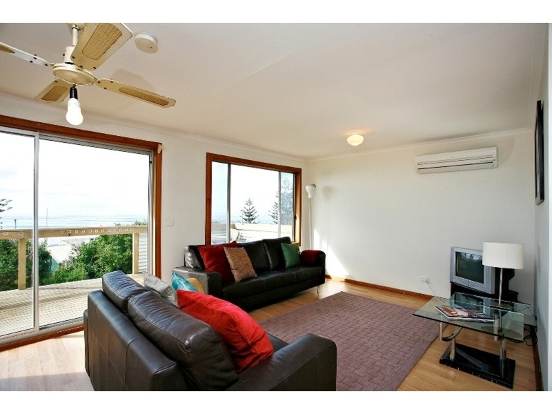 15 Seaview Avenue, Middleton SA 5213