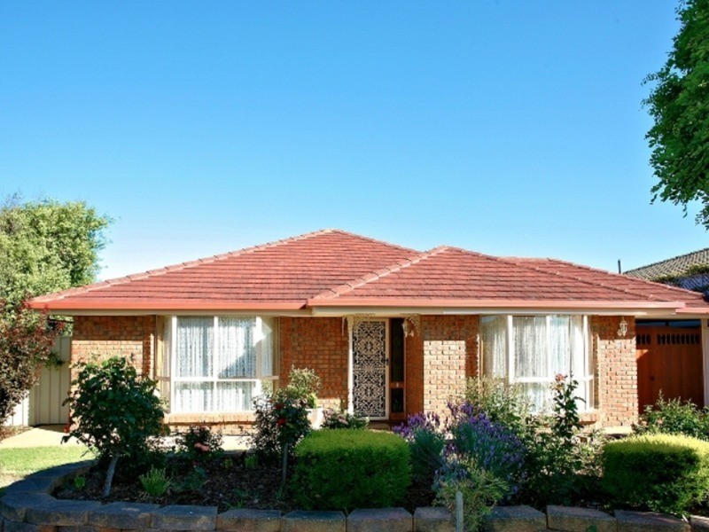 25 Dundalk Avenue, Mccracken SA 5211