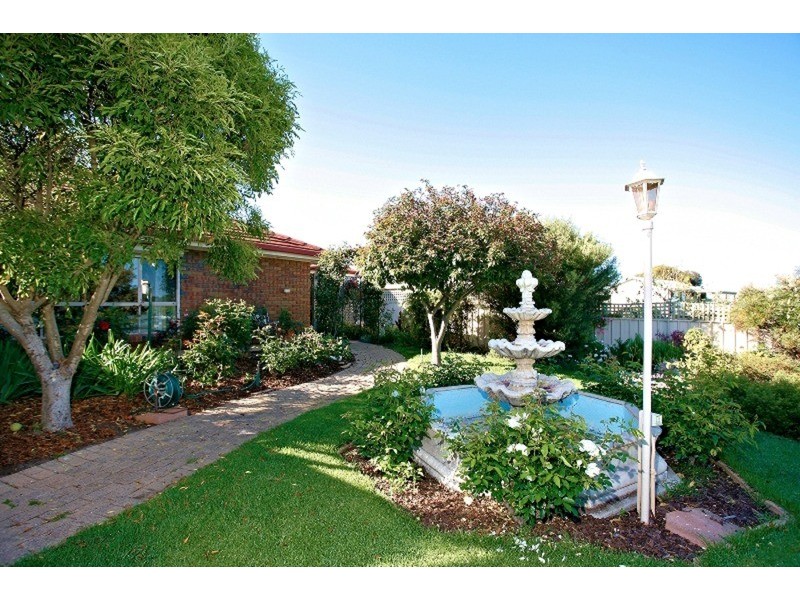 25 Dundalk Avenue, Mccracken SA 5211