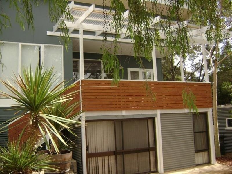 34 Pine Avenue, Victor Harbor SA 5211