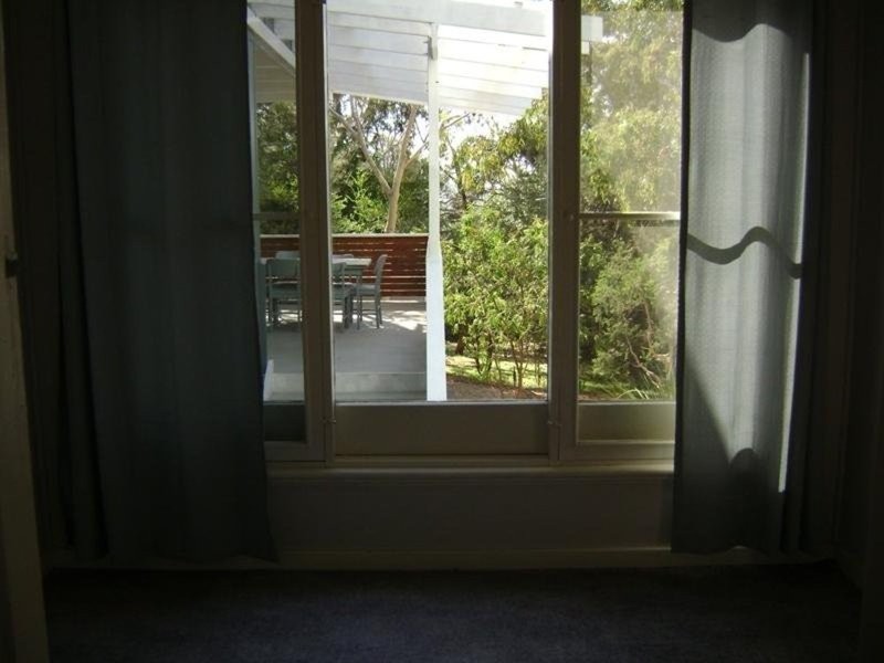 34 Pine Avenue, Victor Harbor SA 5211