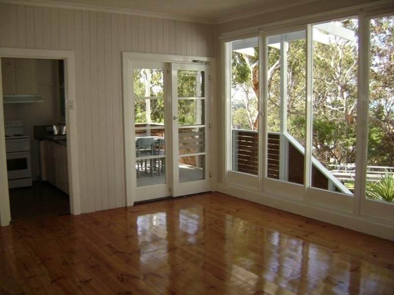 34 Pine Avenue, Victor Harbor SA 5211