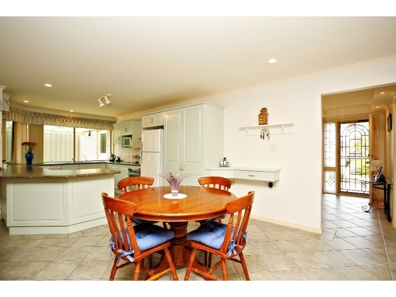 56 Clipper Court, Encounter Bay SA 5211