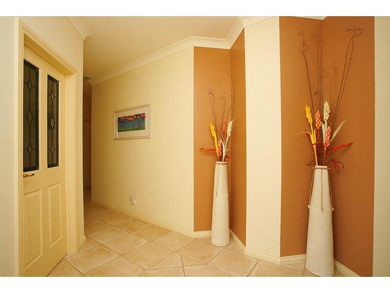 2 Lamont Court, Mccracken SA 5211